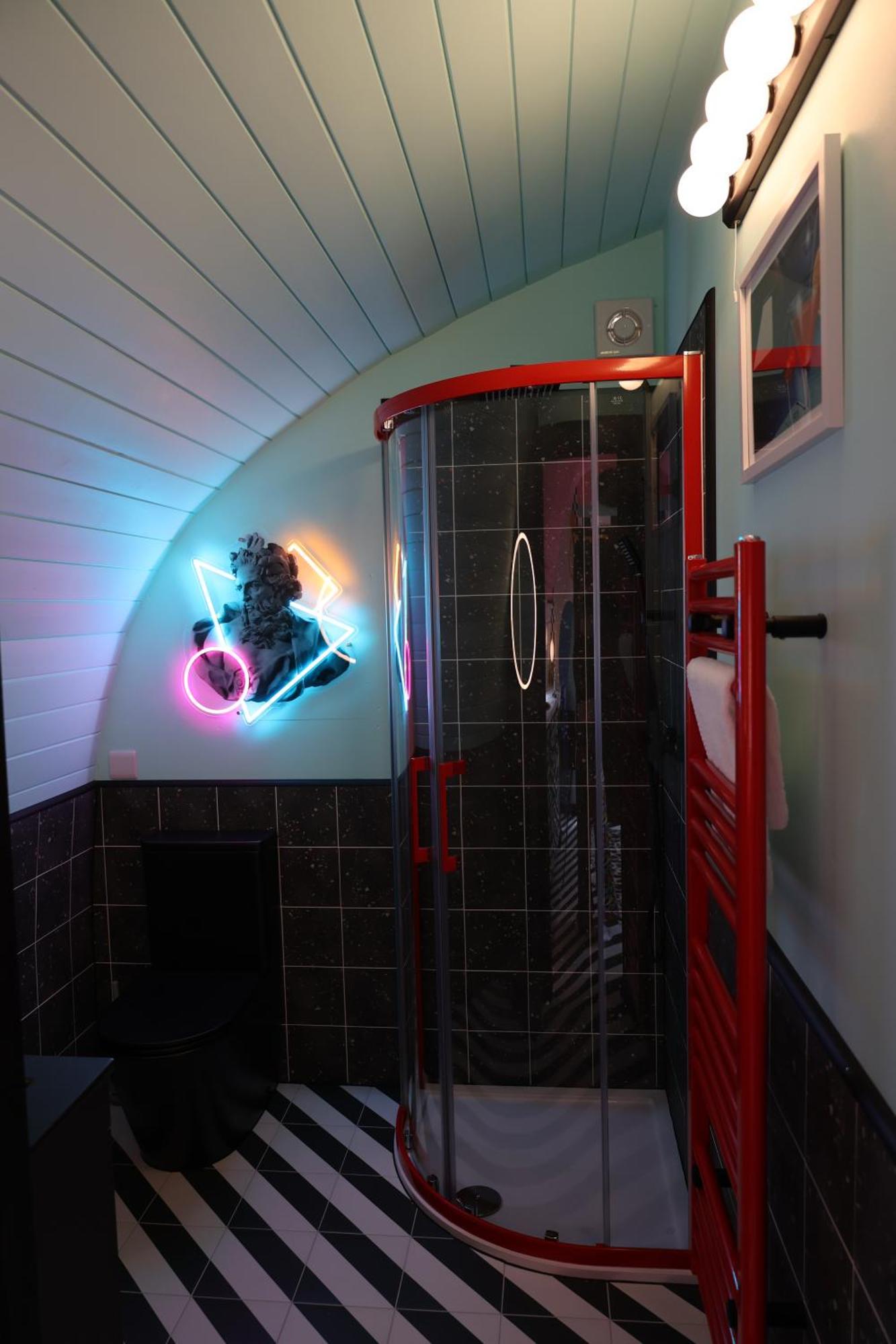 Apartamento Ammonite Glamping Pod & Hot Tub Hungerton Exterior foto