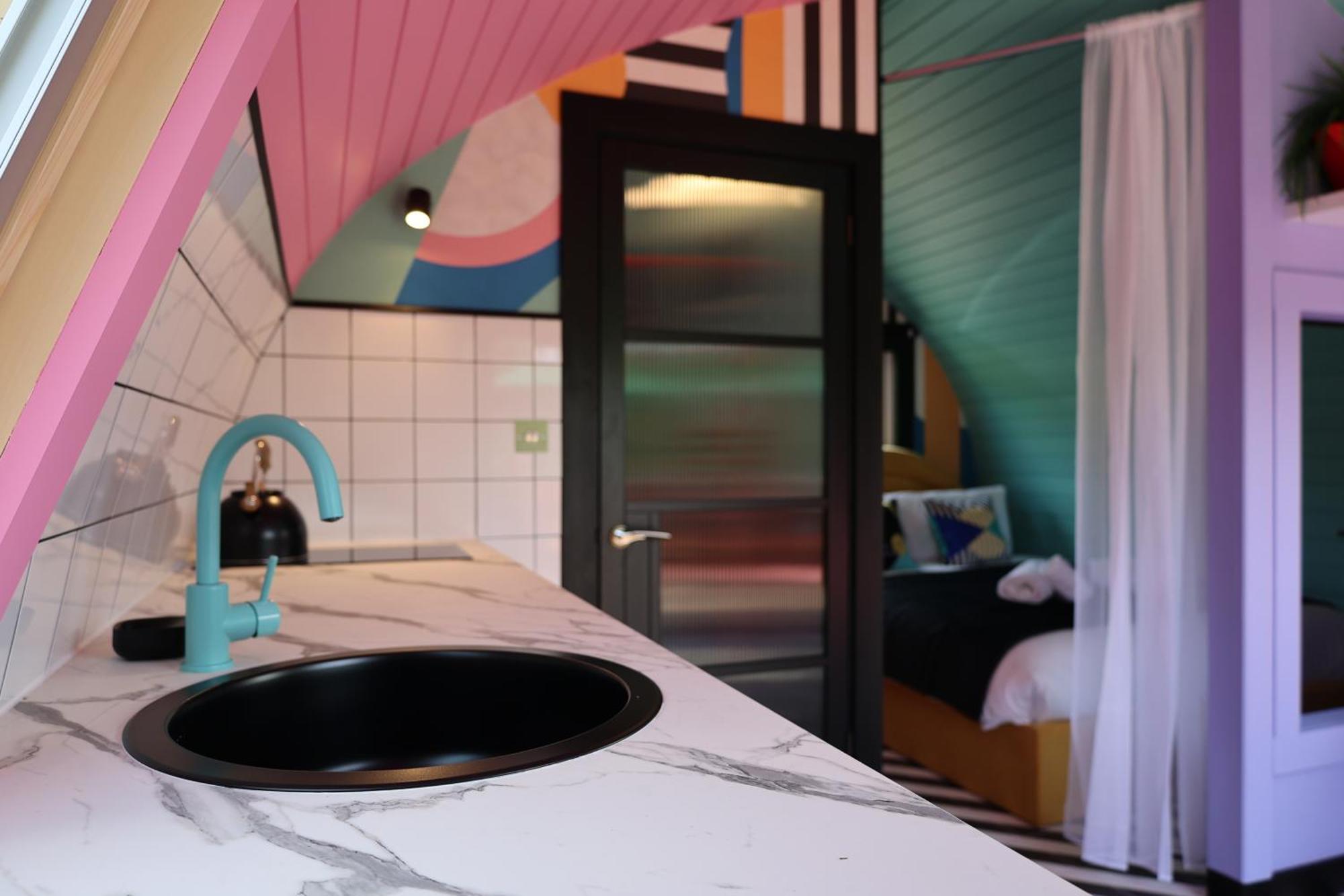 Apartamento Ammonite Glamping Pod & Hot Tub Hungerton Exterior foto